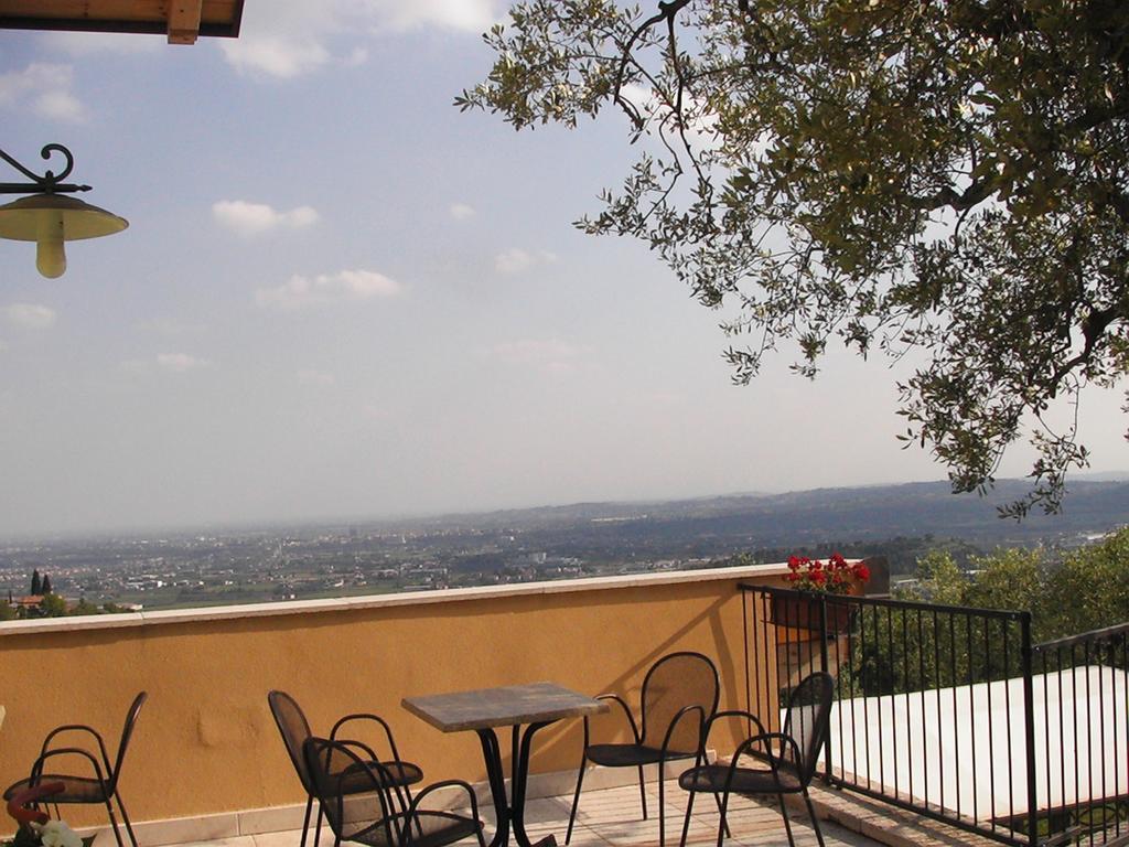 B&B Al Cristo SantʼAmbrogio di Valpolicella Екстериор снимка